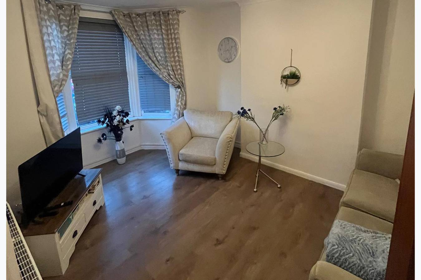 3 Bed House Sleeps 6 -Enclosed Garden-Free Parking in Botany Bay, Kent