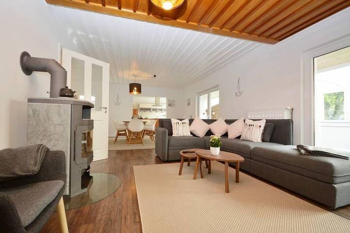 Ferienhaus für 6 Personen, mit Balkon und Garten in Norden - 4