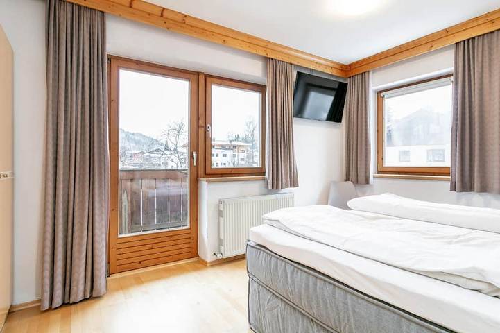 Ferienhaus für 15 Personen, mit Whirlpool und Garten sowie Balkon und Sauna, mit Haustier in Kirchberg in Tirol - 3
