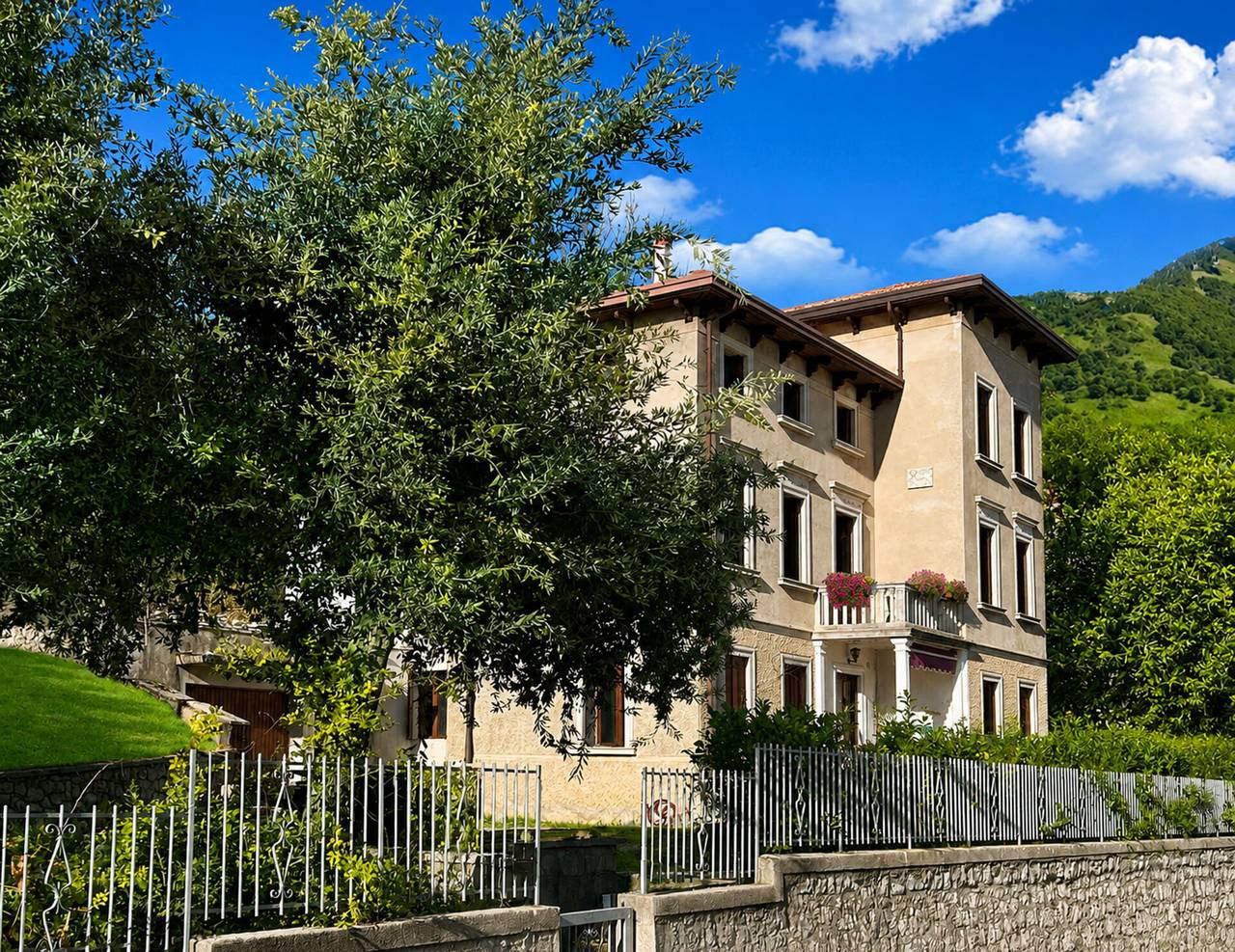 Villa 900 Design & Hills Escape - Villa della Comare in Fregona, Südliche Karnische Alpen