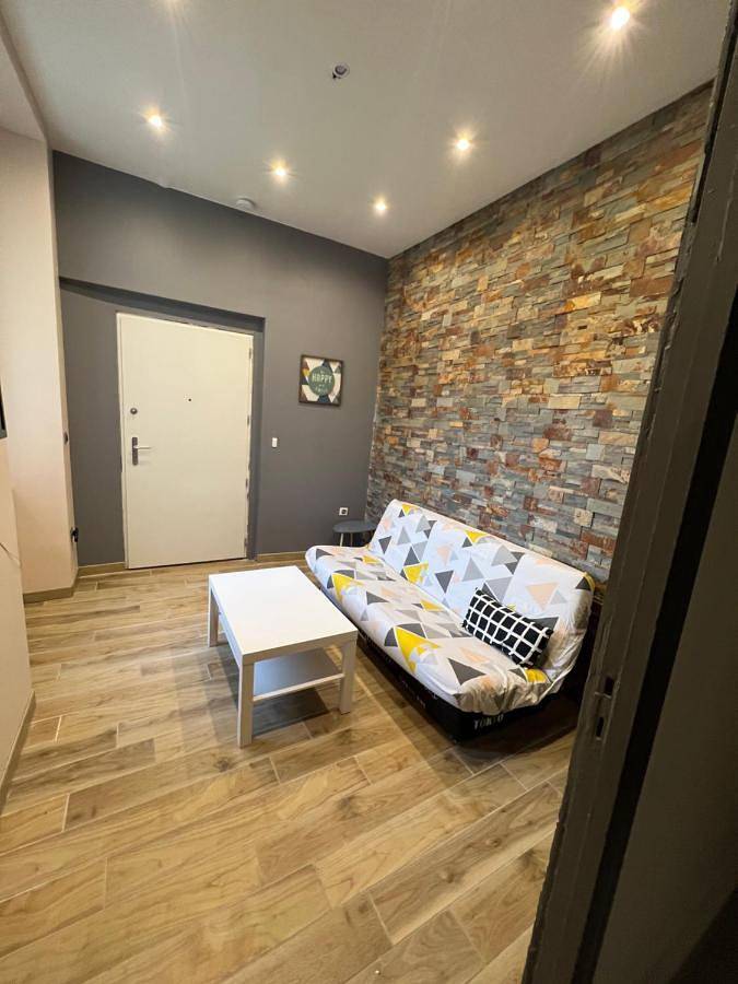 Appartement entier, One-Bedroom Apartment in Châlons-en-Champagne, Marne
