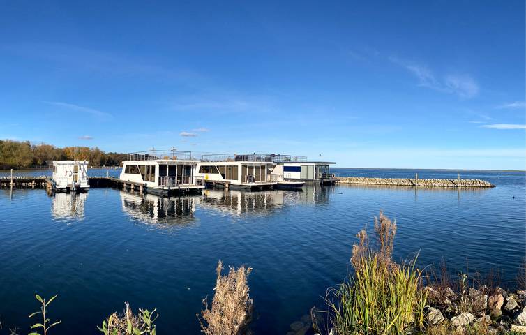 Ferienhaus für 4 Personen, mit Terrasse und Garten sowie Seeblick an der Müritz - 2