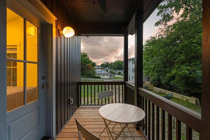 Maison d’hôte pour 2 personnes, avec balcon - 1