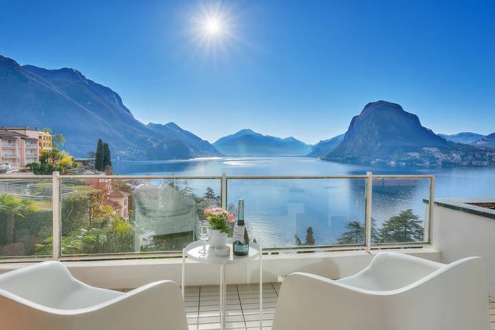 Ferienwohnung für 4 Personen, mit Terrasse und Seeblick in Lugano