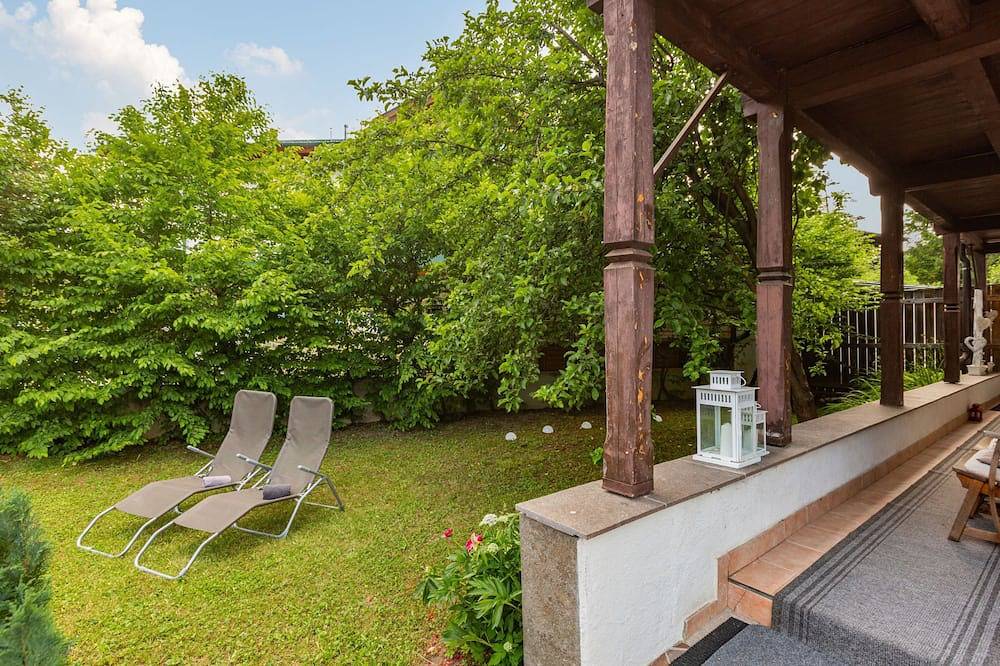 Ganze Wohnung, Föhrenheim by Interhome in Weidach, Leutasch