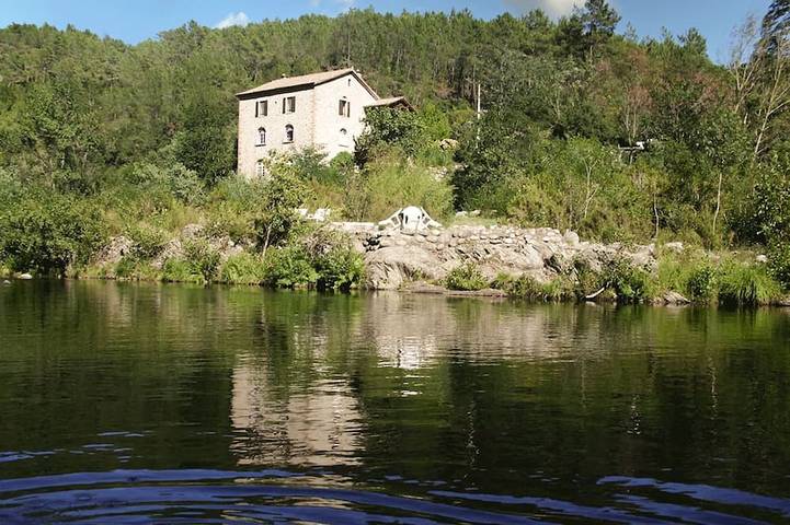Location de vacances pour 5 personnes à Les Salelles