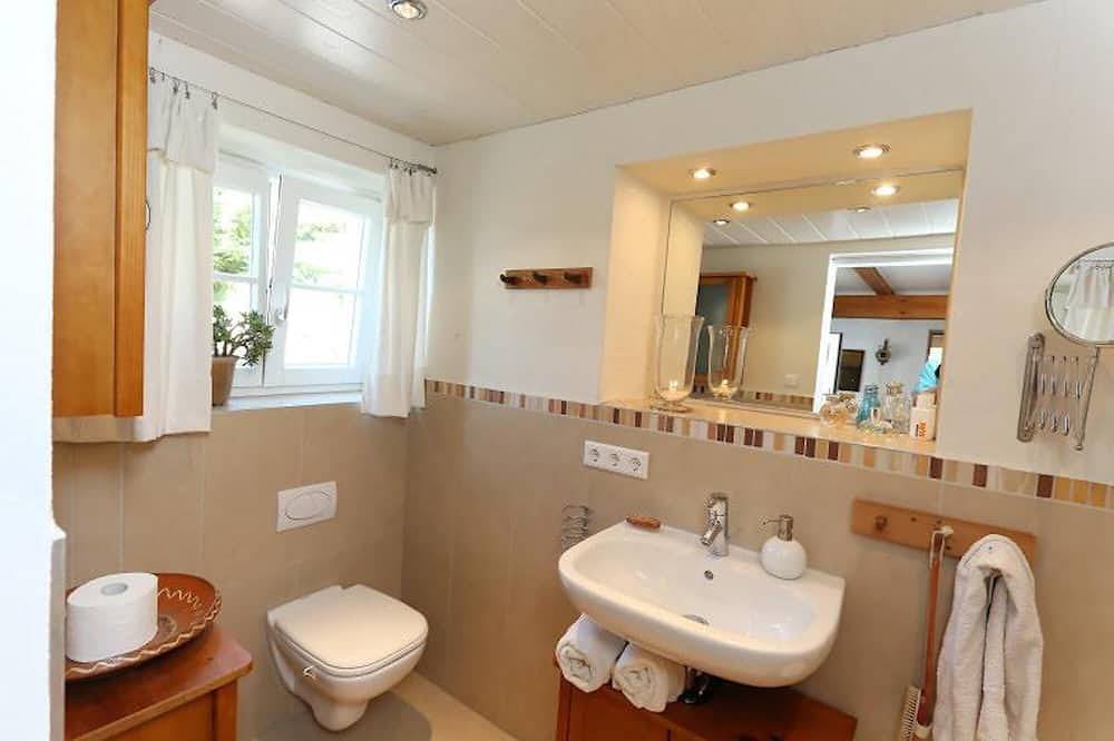 Ganze Wohnung, Ferienwohnung Rechenpeterhäusle, 40qm, 1 Schlafzimmer, max. 2 Personen in Fischerbach, Mittlerer Schwarzwald