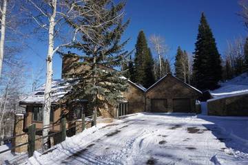 Vacation House for 14 Guests in Snowmass Village, Northwest Colorado, Picture 1