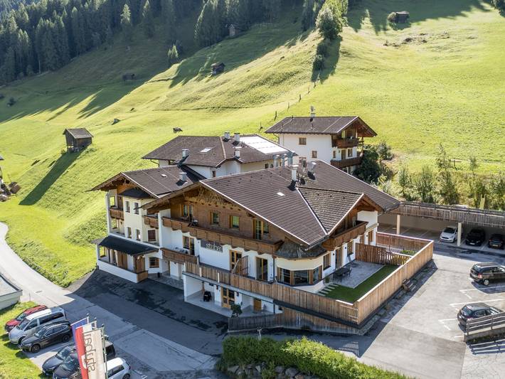 Ferienwohnung für 4 Personen, mit Balkon in Neustift im Stubaital