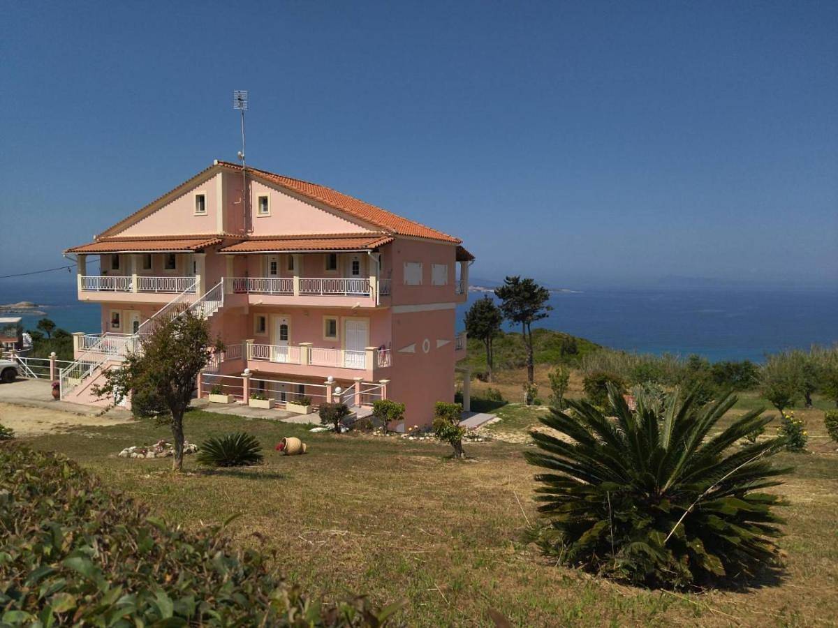 One-Bedroom Apartment in Agios Stefanos Avliotes, Arillas