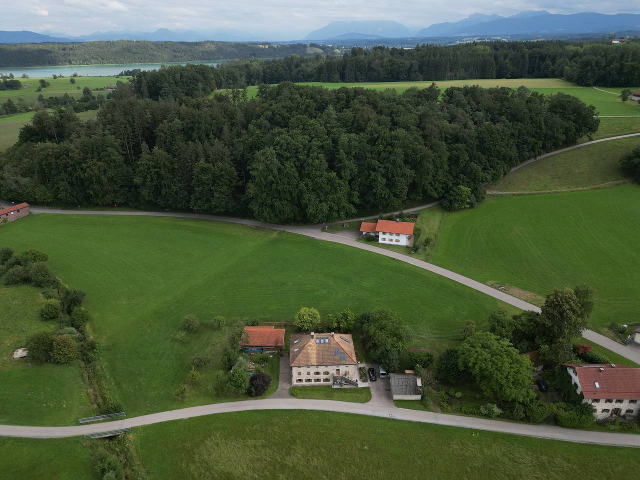 Ganze Ferienwohnung, Burg 2 - Ferienwohnungen - Ferienwohnung "Burg" 140qm für max. 4 Erwachsene in Tachinger See, Taching am See