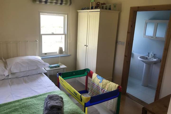 Wunderschönes, restauriertes Cottage in East Mayo mit dem 4 * Irish Tourist Authority Award ausgezeichnet in Claremorris=Swinford Municipal District, County Mayo