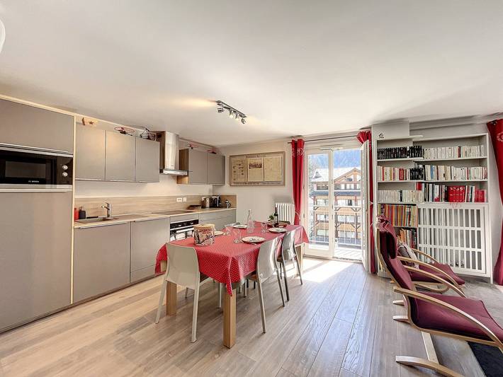 Gîte pour 4 personnes, avec balcon dans Office De Tourisme De La Vallee Blanche - 2