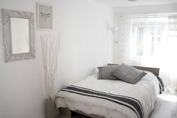 Maison de vacances pour 3 personnes, avec terrasse et jardin, animaux acceptés