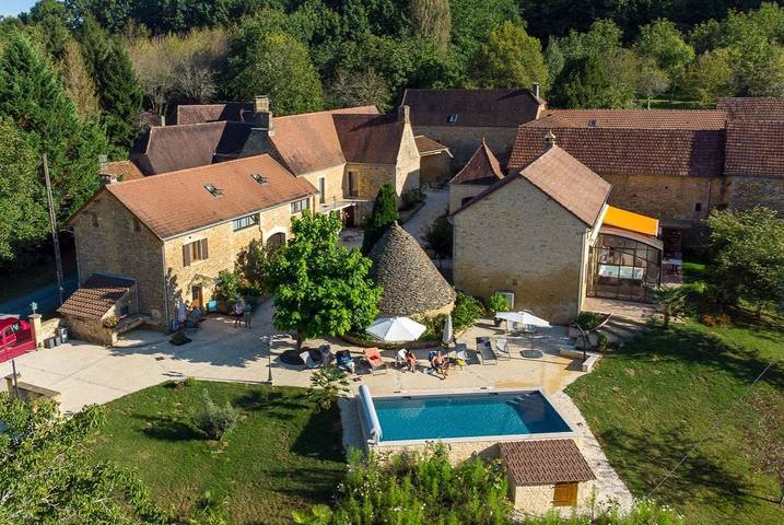 Chambre d’hôte pour 2 personnes, avec jacuzzi ainsi que piscine et jardin - 1