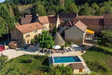 Chambre d’hôte pour 2 personnes, avec jacuzzi ainsi que piscine et jardin à Marquay
