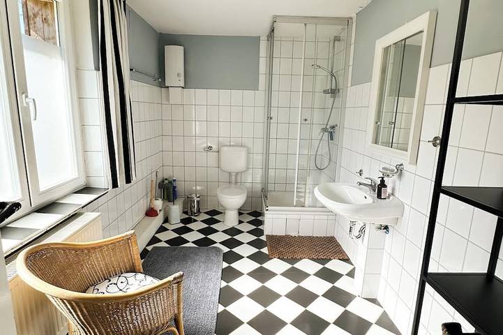 Idyllische Lage - Ferienhaus für Familien mit Hund 1 Std. vor Berlin am See. in Neuruppin, Ruppiner Seenland