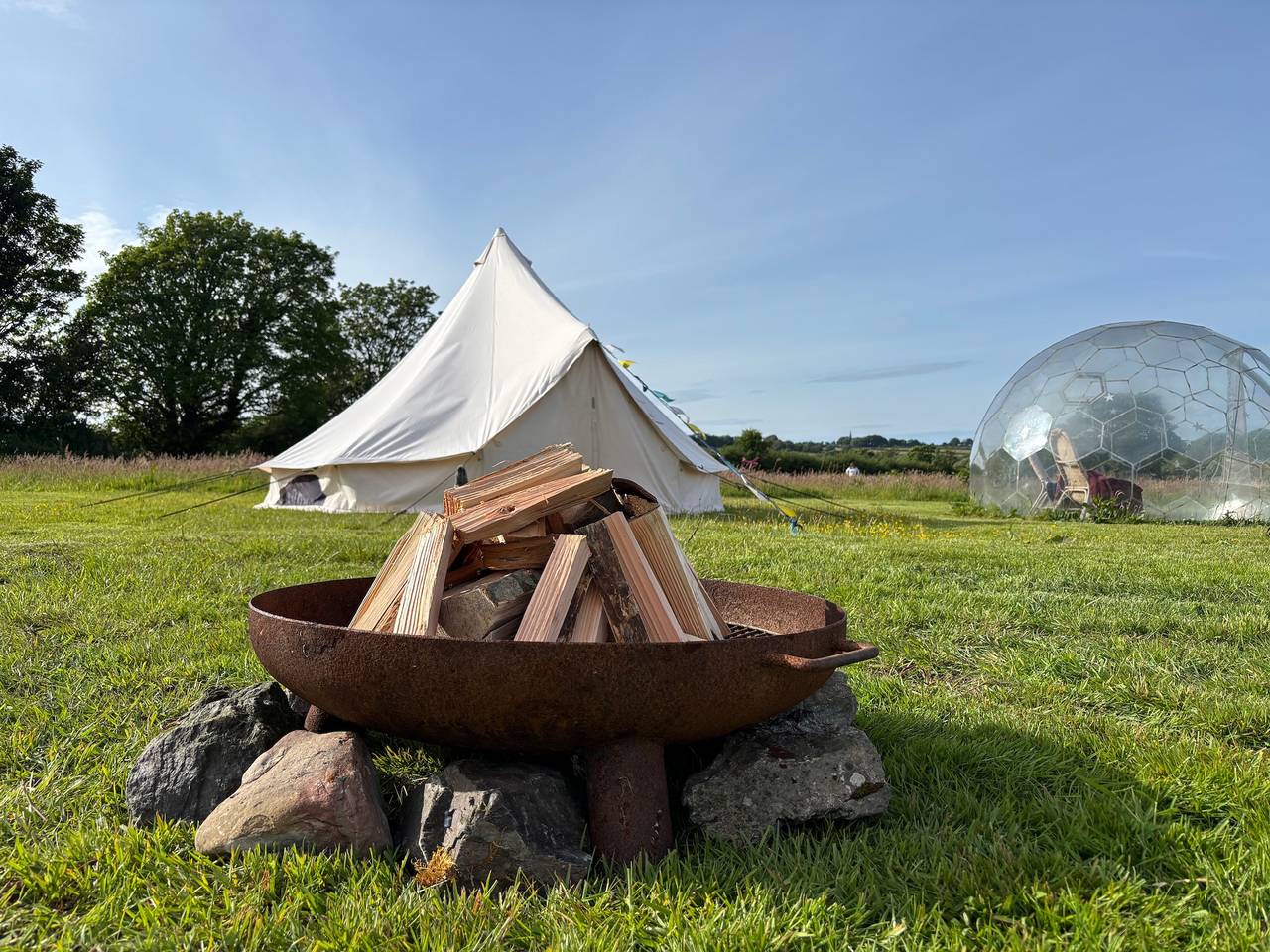 Star Gazing Cozy Hot Tent with heater and tv in Isle of Anglesey