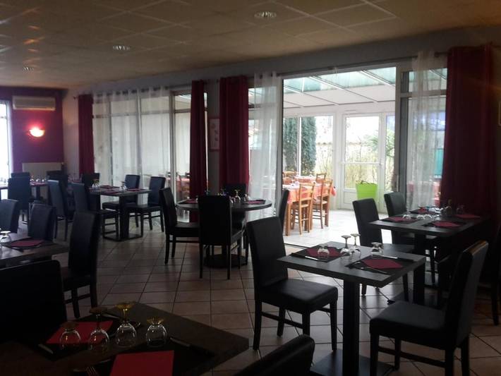 Hôtel pour 3 personnes, avec jardin à Cabariot - 4