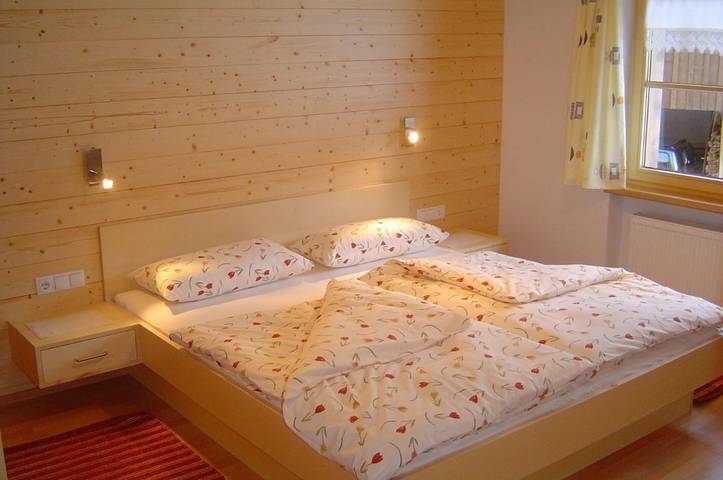 Gîte pour 6 personnes, avec balcon ainsi que jardin et vue à Schoppernau - 2