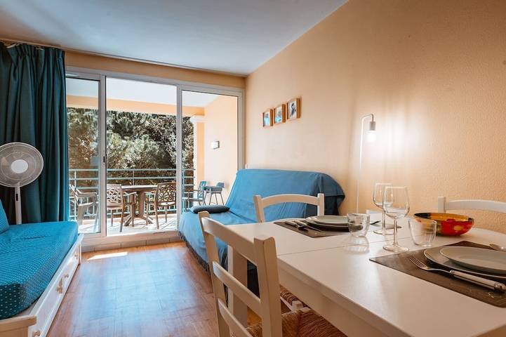 Ferienwohnung für 5 Personen, mit Pool und Terrasse sowie Garten in Giens