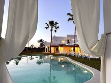 Holiday home in Sant Antoni de Portmany, West Ibiza für 9 