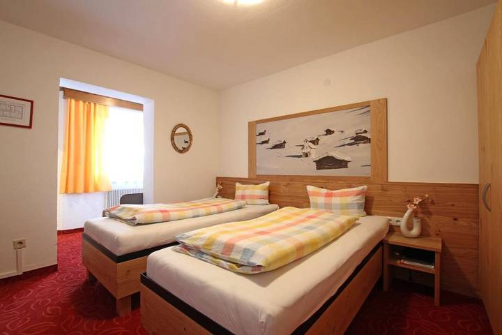 Maison d’hôte pour 4 personnes, avec vue et balcon à Pfunds - 4