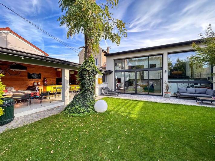 Villa pour 8 personnes, avec jardin et vue