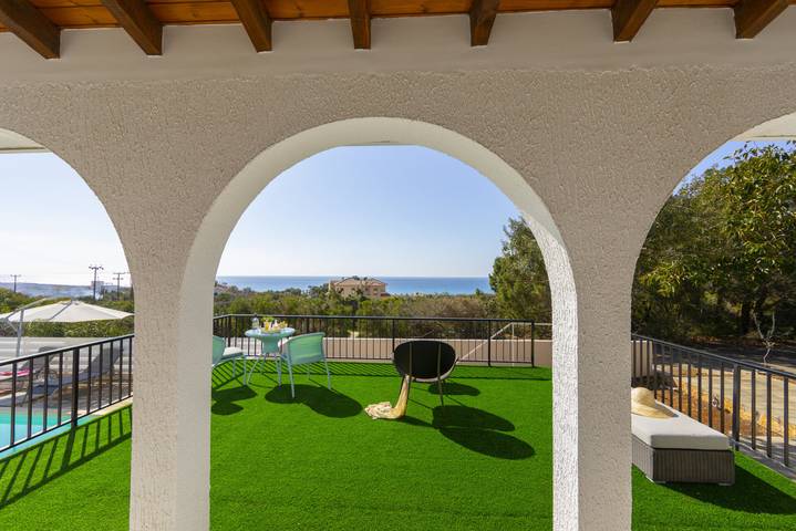 Villa mit pool für 5 Personen, mit Pool und Balkon/Terrasse, kinderfreundlich auf Zypern - 2