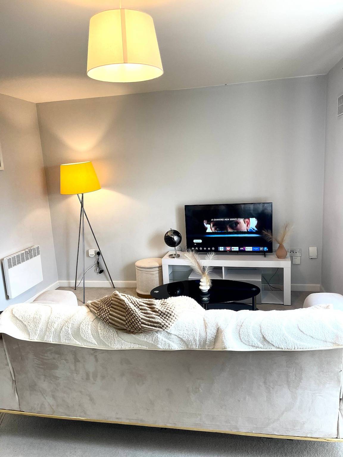 Apartamento entero, El apartamento Luxe Loft de 2 camas con estacionamiento gratuito, Wifi rápido y Netflix in Wolverhampton, Birmingham y alrededores