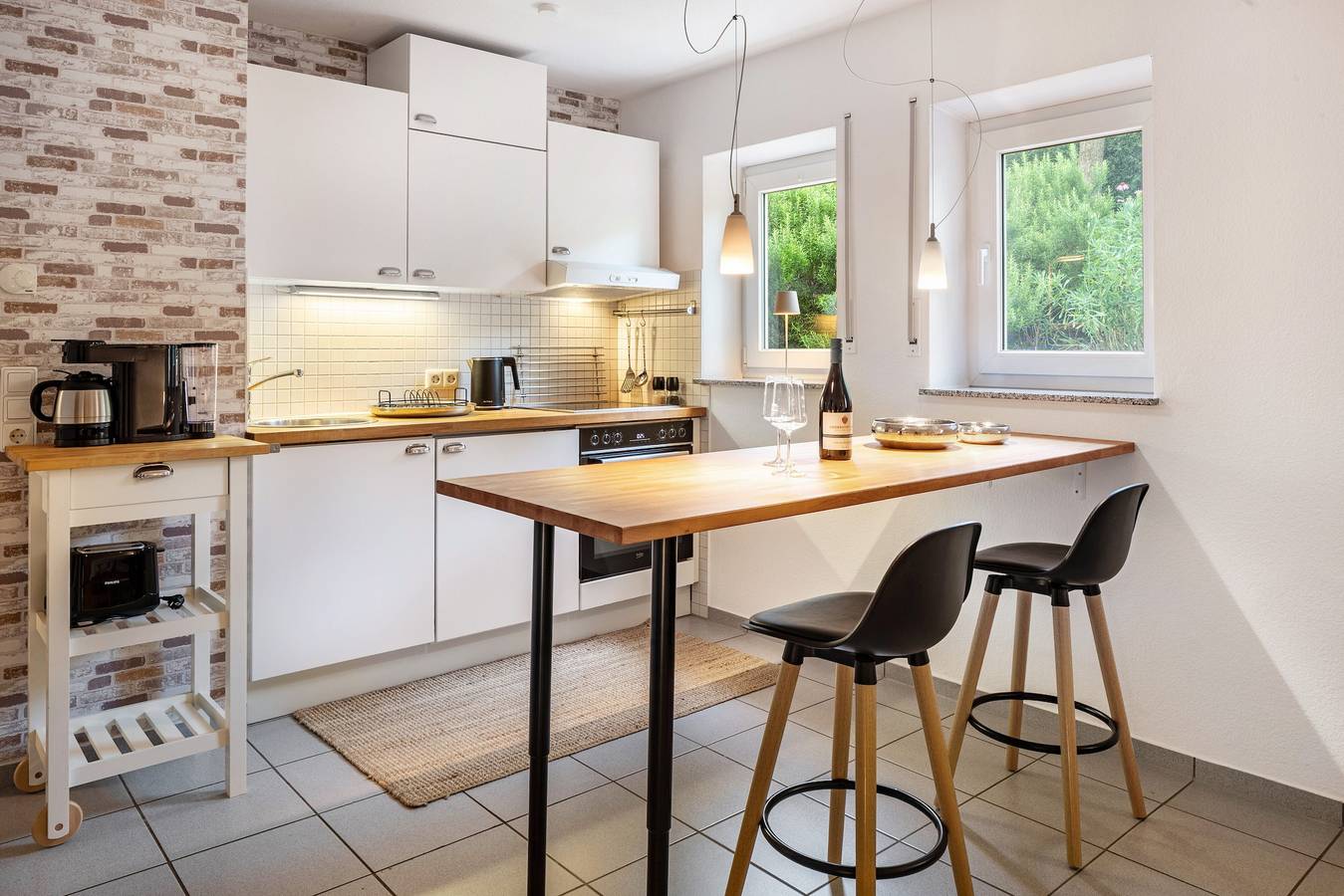 Ganzes Studio, Einzimmerapartment 'Ferienwohnung Vino9' mit privatem Garten und Wlan in Vogtsburg - Oberrotweil, Vogtsburg im Kaiserstuhl