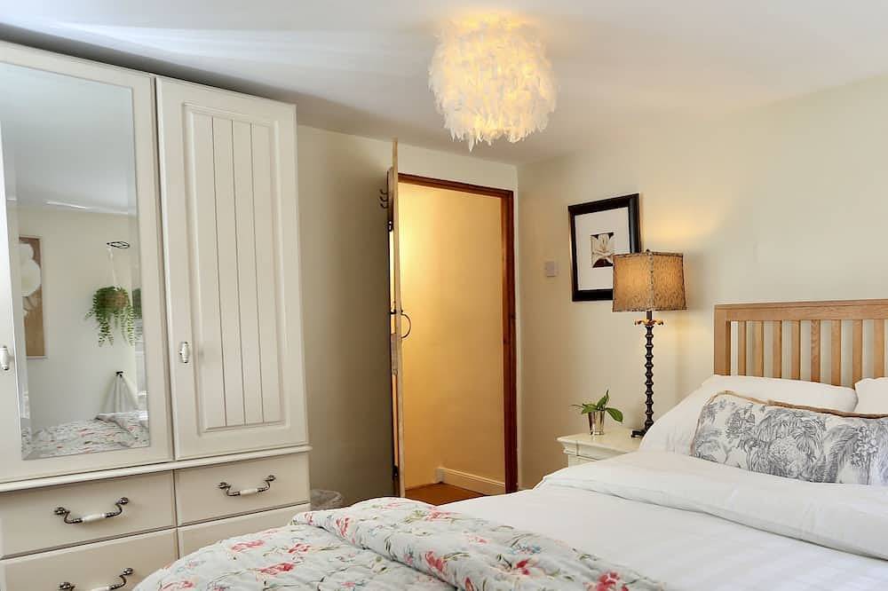 Cosy Welsh Cottage - 1 min walk from town centre in Crickhowell, Brecon Beacons