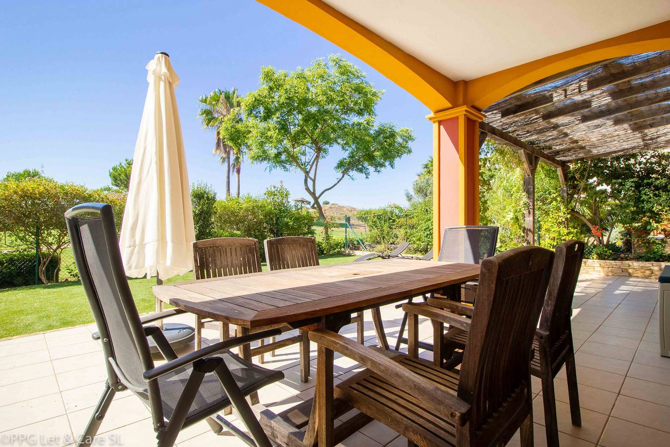 Casa De Férias para 6 Pessoas em Urbanizacion Costa Esuri, Ayamonte