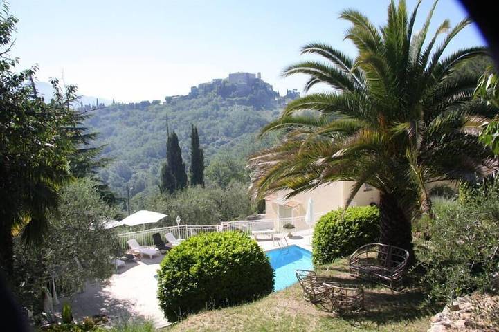 Villa pour 12 personnes, avec Balcon ainsi que Terrasse et Jardin