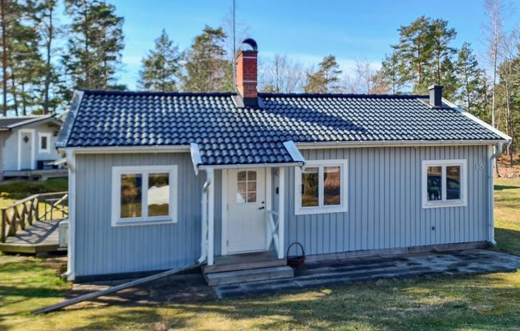 Ferienhaus für 8 Personen, mit Garten und Terrasse, mit Haustier in Mönsterås und Umgebung