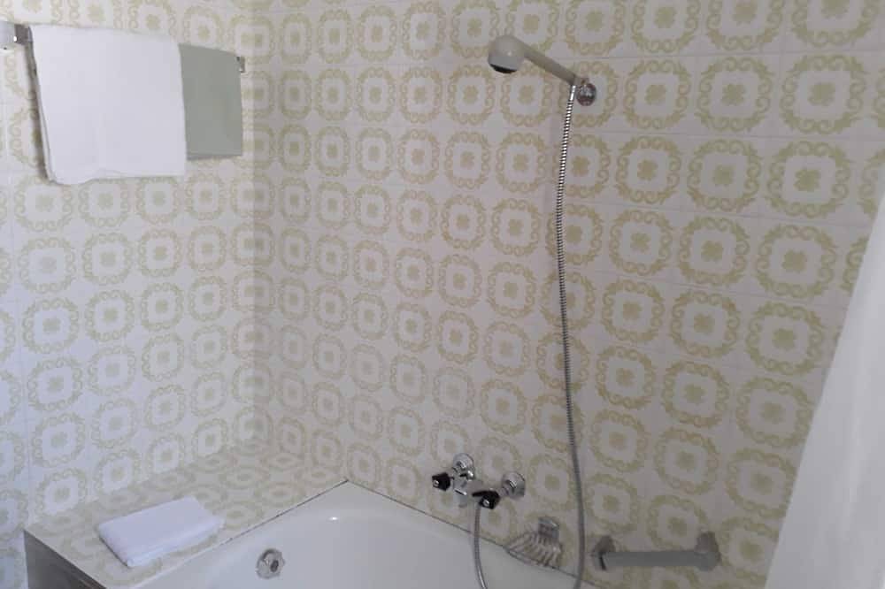 Chambre Double (Type A) - Greber Christine - Frühstückspension Fernblick in Schoppernau, Bregenzerwald