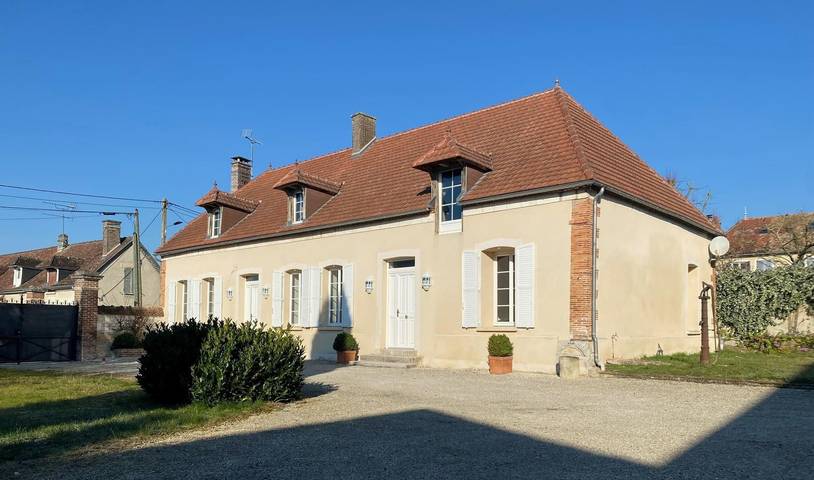 Gîte pour 5 personnes, avec Terrasse et Jardin