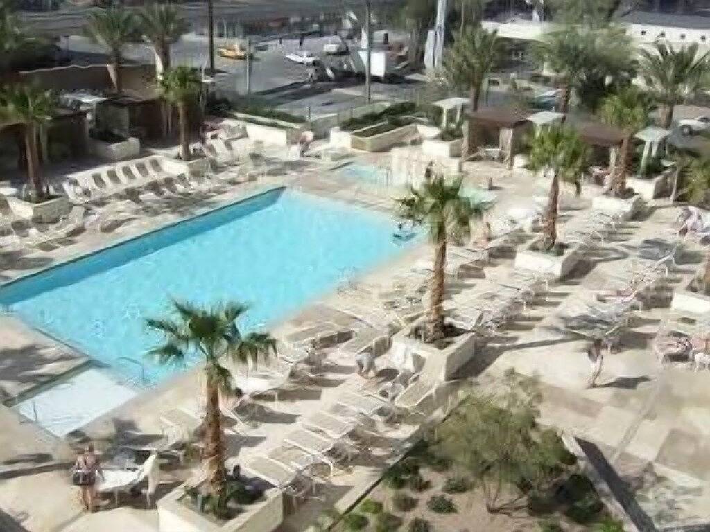 Ganze Wohnung, Besitzer verwaltet! Strip Side! Keine Resortgebühren! Auch Vrbo Listings 397813 & 425161 in Las Vegas Strip, Paradise