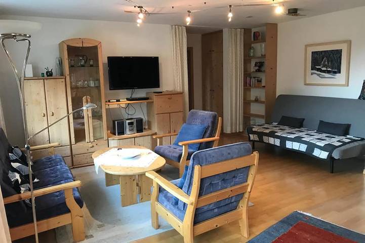 Ferienwohnung für 4 Personen, mit Balkon in Monstein