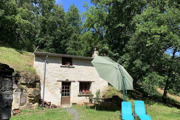 Location de vacances pour 2 personnes, avec terrasse et jardin à Cravant-les-Côteaux