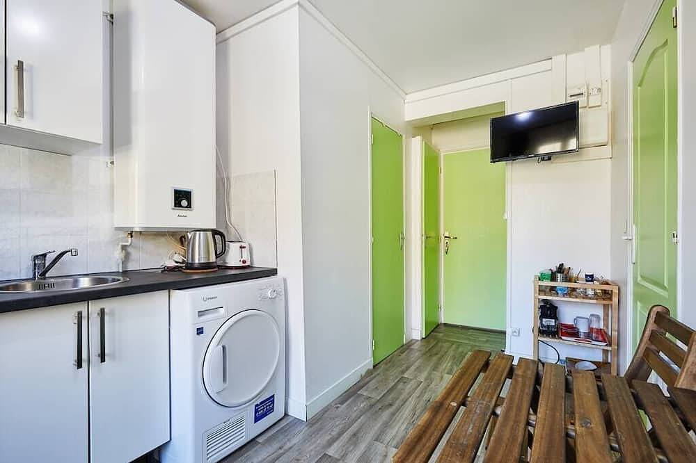 Apartamento entero, Dos habitaciones cerca de Paris in Pantin, Sena-Saint Denis