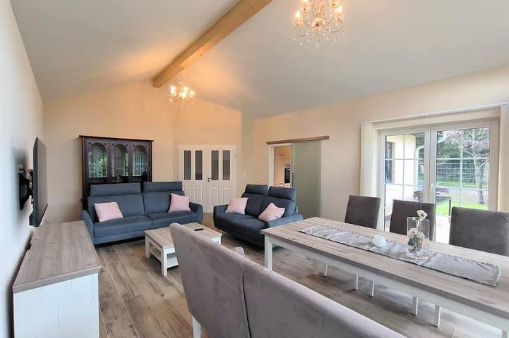 Ferienwohnung für 5 Personen, mit Garten und Terrasse in Großenwiehe