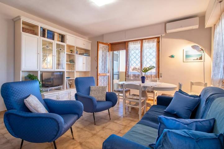 Ferienhaus mit Meerblick für 8 Personen, mit Ausblick und Terrasse