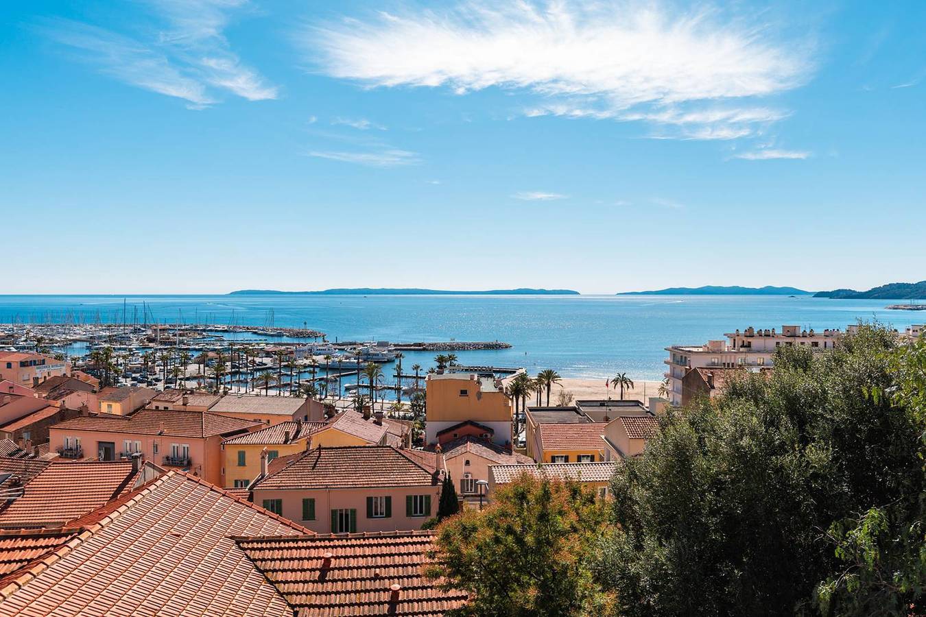 Villa Le Lavandou - Pleine vue mer, port et îles - Tout à pieds - Clim in Le Lavandou, Nationaal park Port-Cros