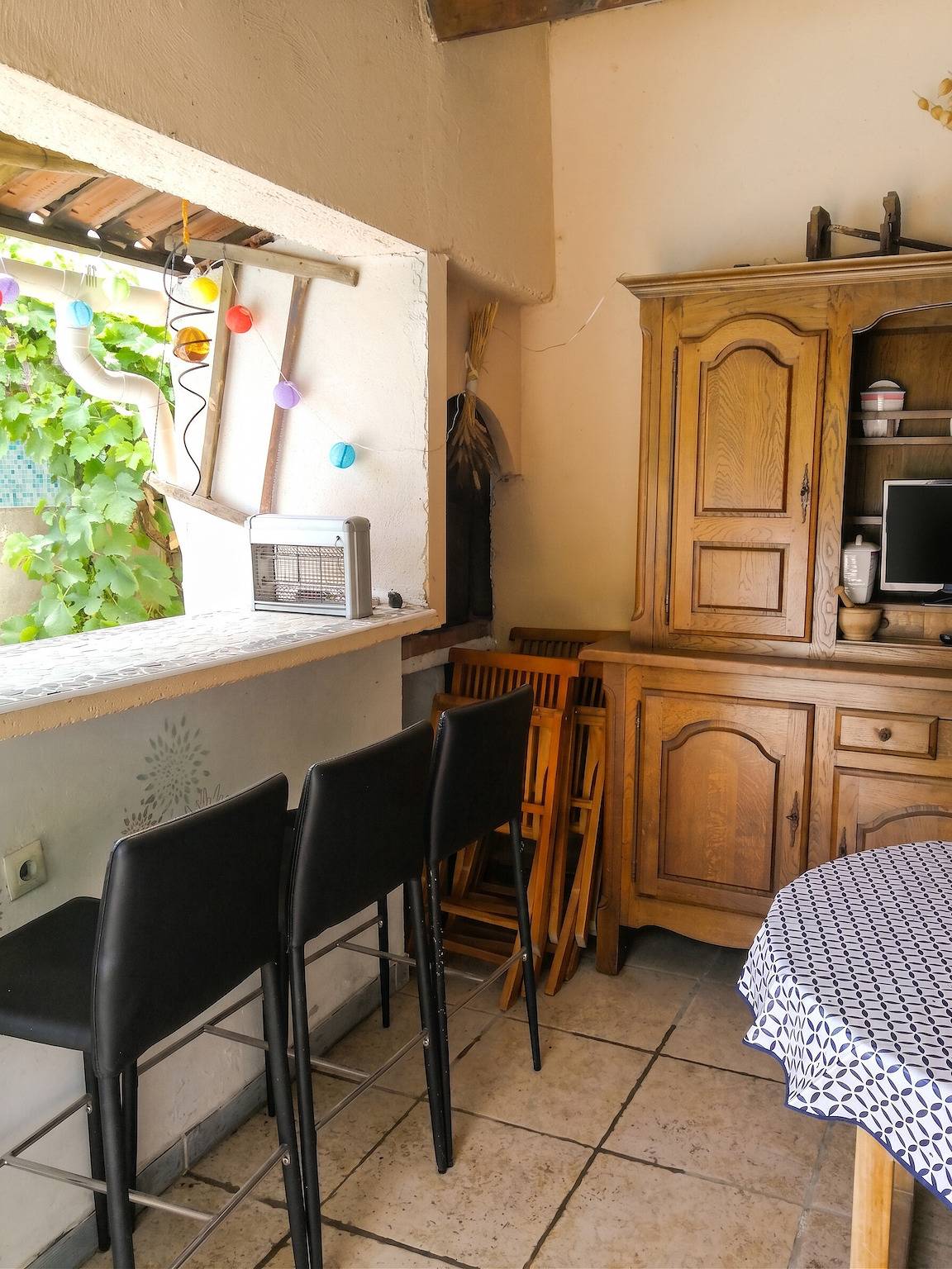 Ganze Wohnung, Charmante Wohnung bei Avignon mit privatem Pool in Le Pontet, Vaucluse