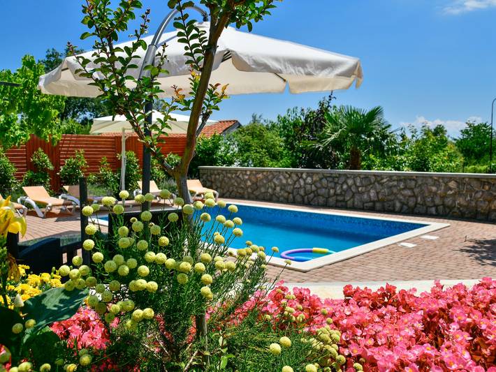 Ferienwohnung für 8 Personen, mit Terrasse und Garten sowie Kinderpool in Opatija Riviera - 2
