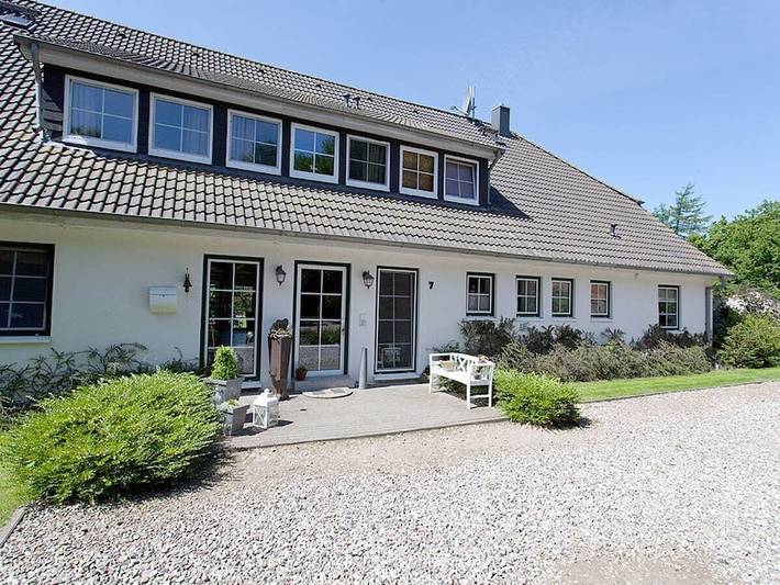 Ferienhaus für 2 Personen, mit Garten und Terrasse in Gingst