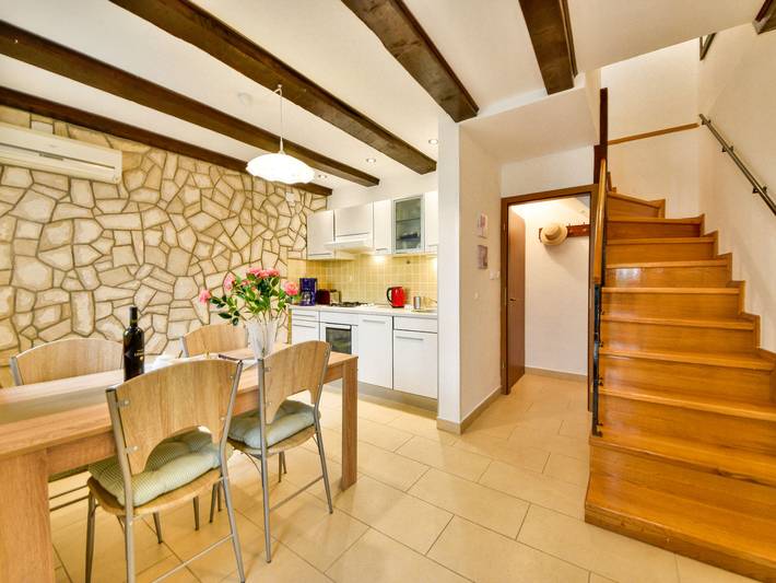 Ferienhaus für 4 Personen, mit Terrasse in Selce - 4