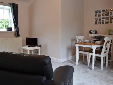 Log Cabin for 2 People in Yorkshire Dales National Park, North East England, Photo 1