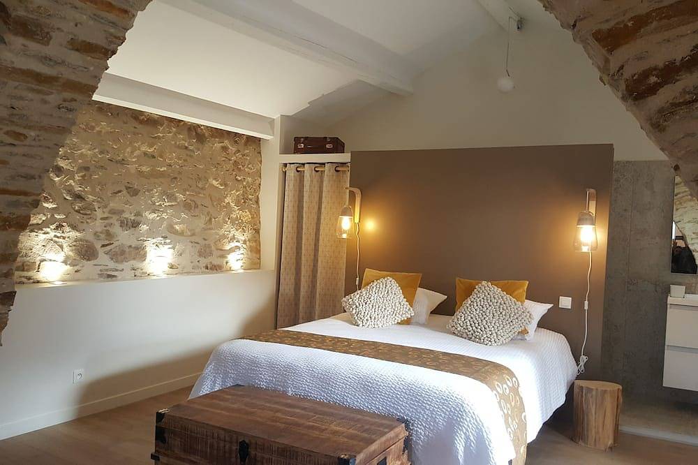 Maison Elora avec spa, au pied des Gorges d'Héric (Lumineuse) in Gorges d'Héric, Mons (Béziers)